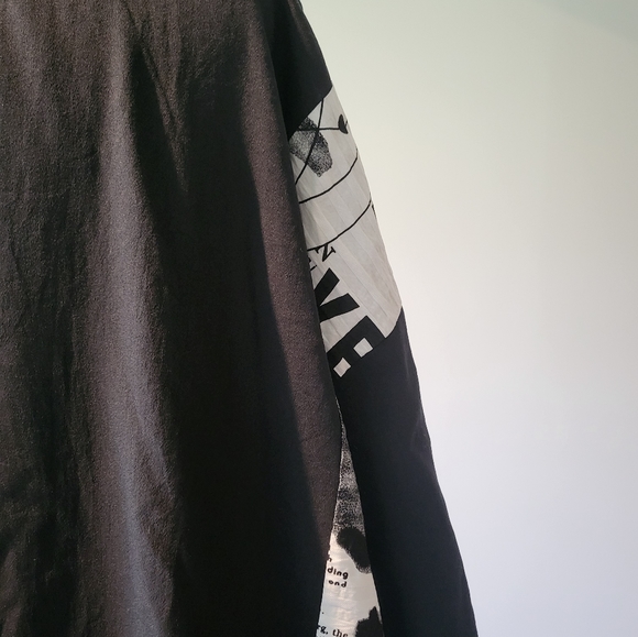 F. Modern – What’s Black and White and Read All Over Jacket/Topper (One Size) - Picture 11 of 16